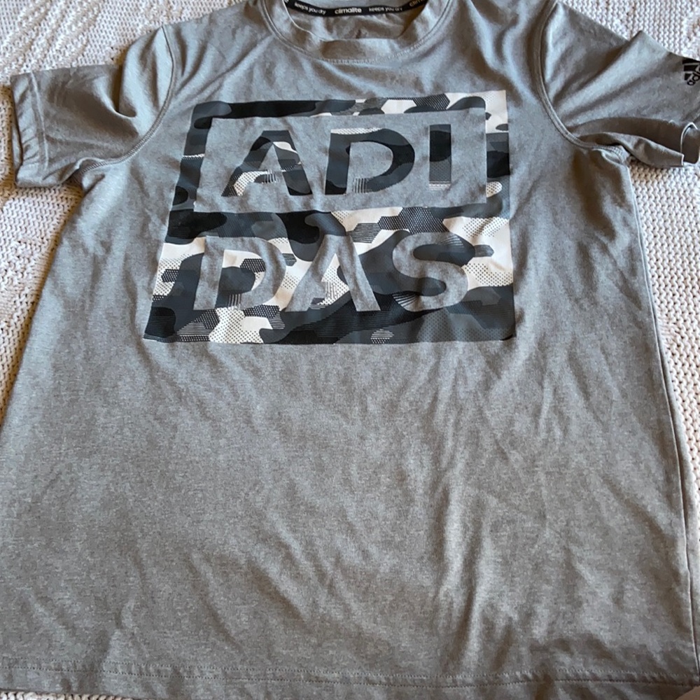 L 14/16 ADIDAS CLIMALITE SHORT SLEEVED T-SHIRT EUC